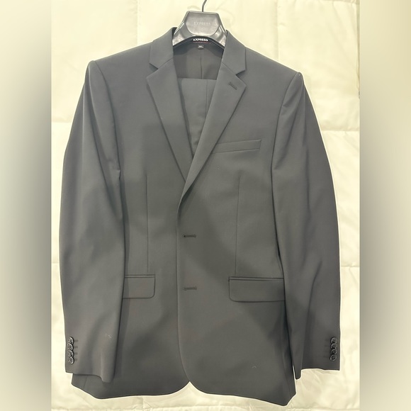 Express men’s suit - Picture 1 of 1